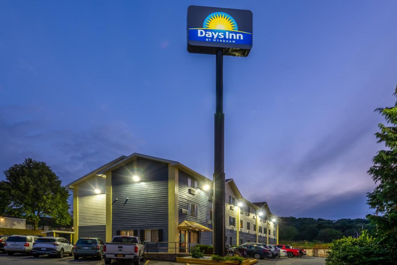 Days Inn by Wyndham Somerset PA I-70 I-76 Eksteriør bilde